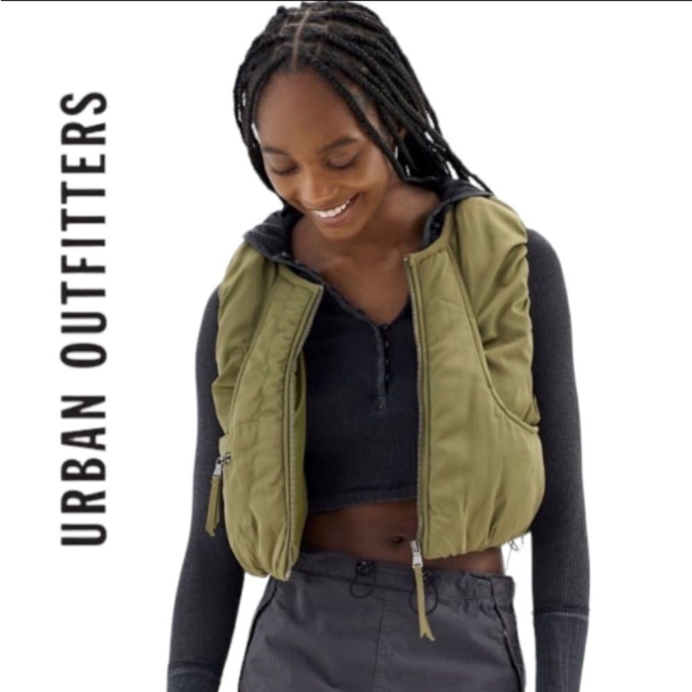Urban Outfitters UO Drew Olive Cropped Zip-Up Vest NEW S